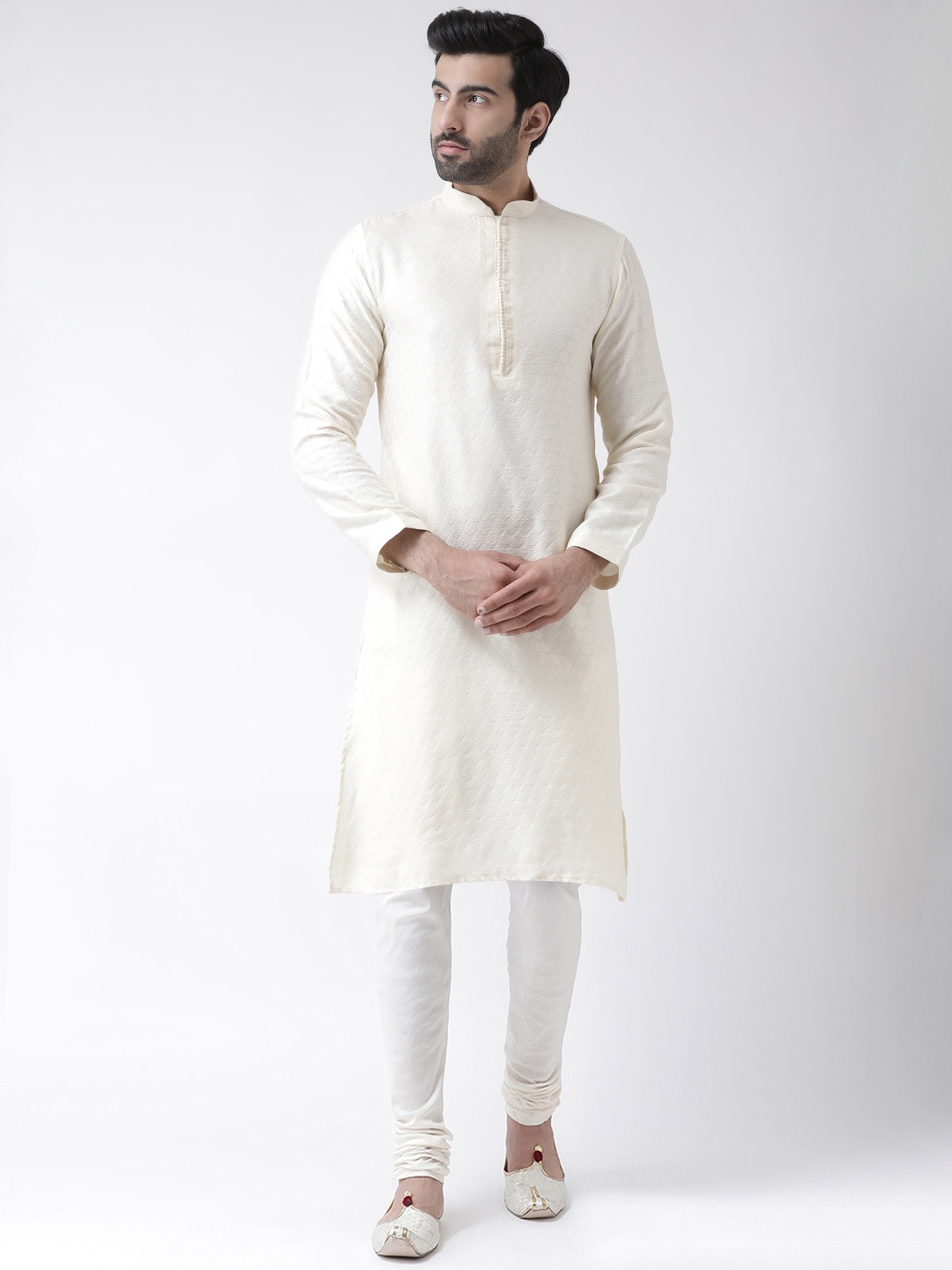 

KISAH Men White Thread Work Jacquard Kurta