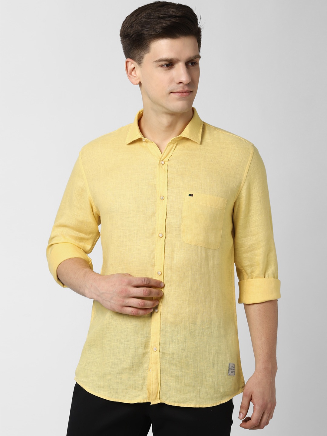 

Peter England Men Yellow Slim Fit Solid Casual Shirt