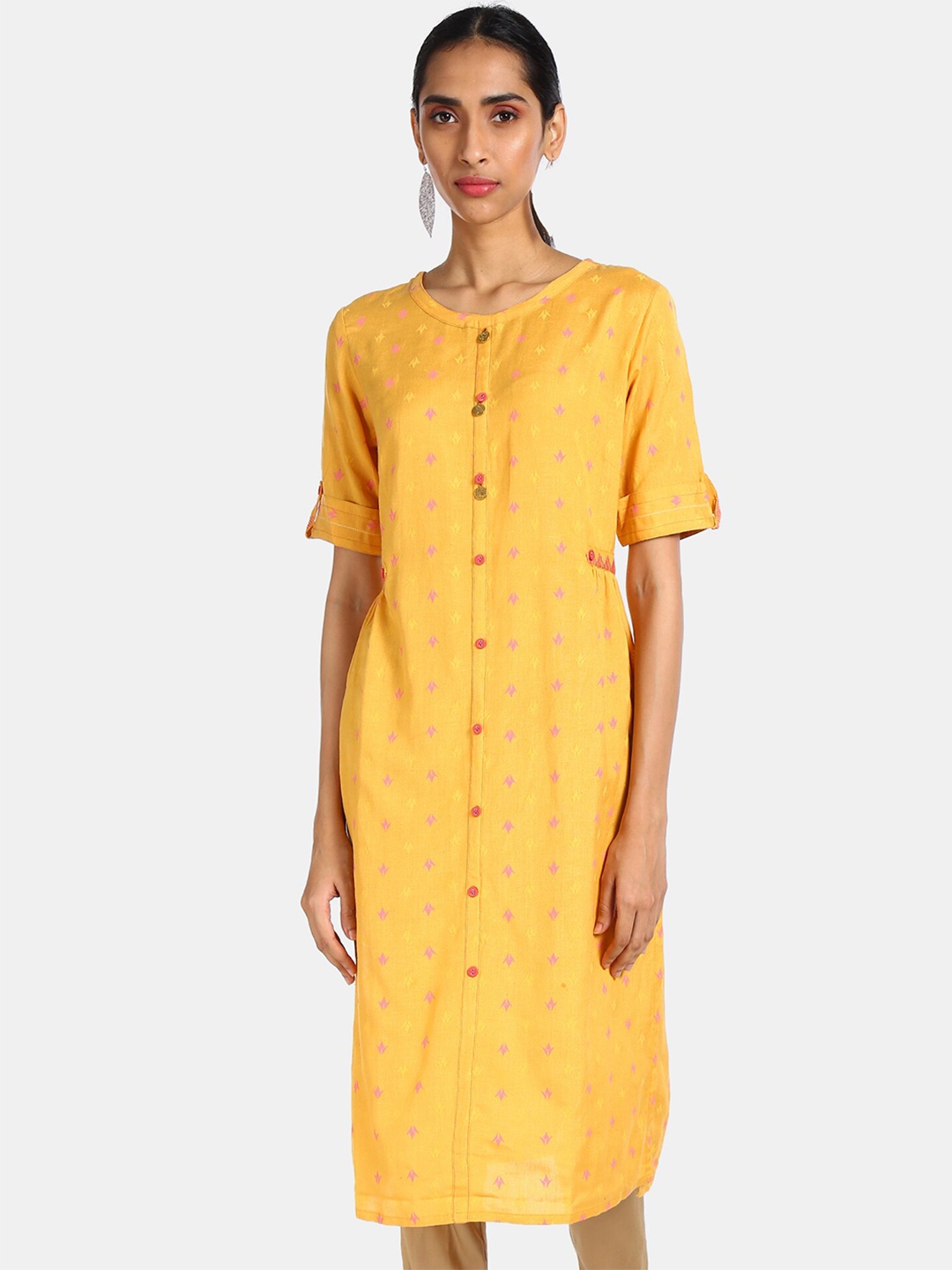 

Karigari Women Yellow Geometric Printed Kurta
