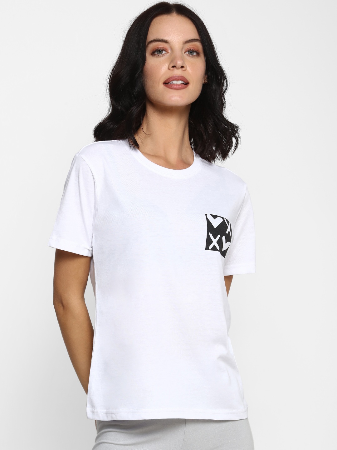 

FOREVER 21 White & Black Printed Regular Top