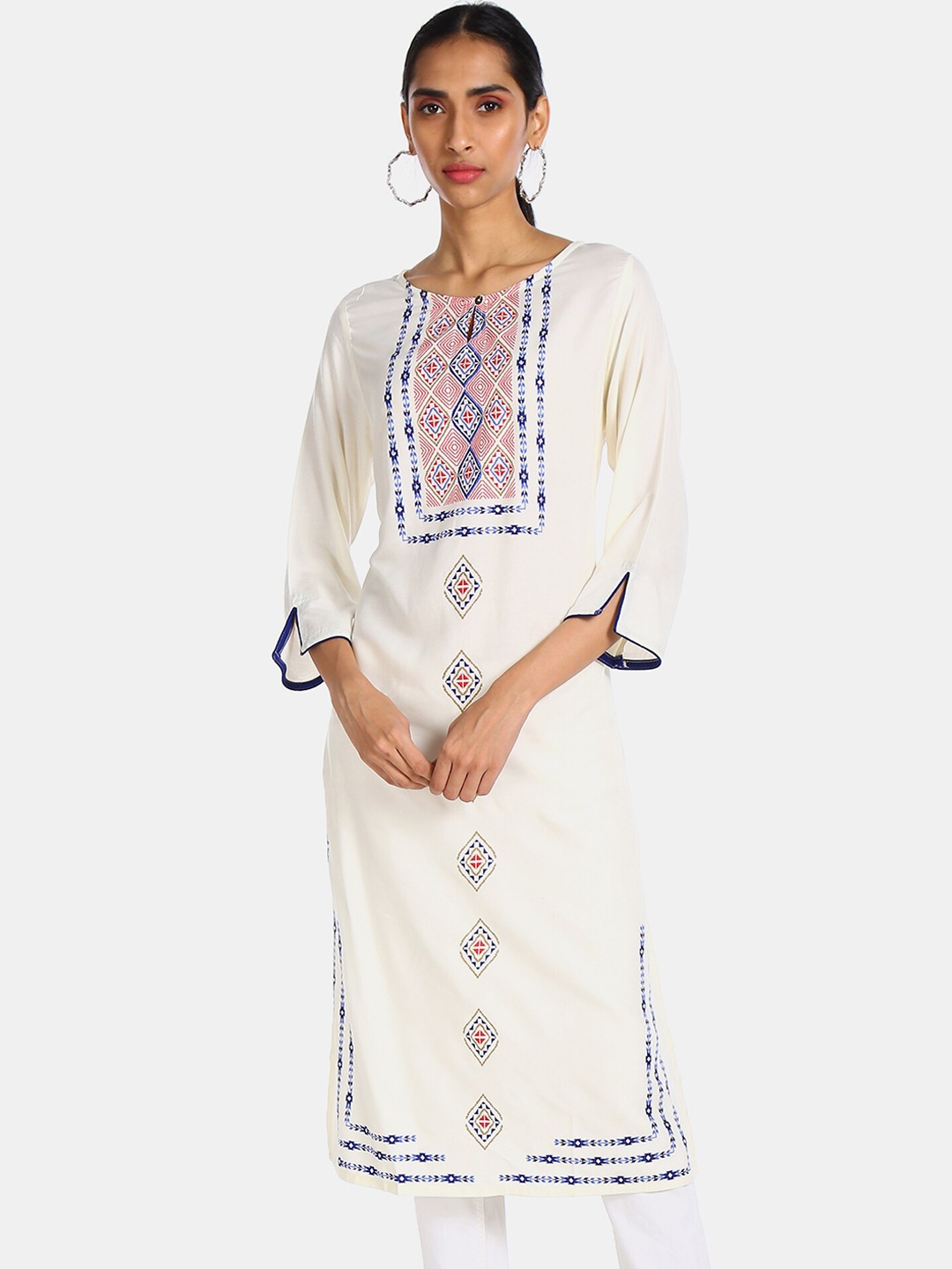 

Karigari Women Off White Ethnic Motifs Keyhole Neck Thread Work Kurta
