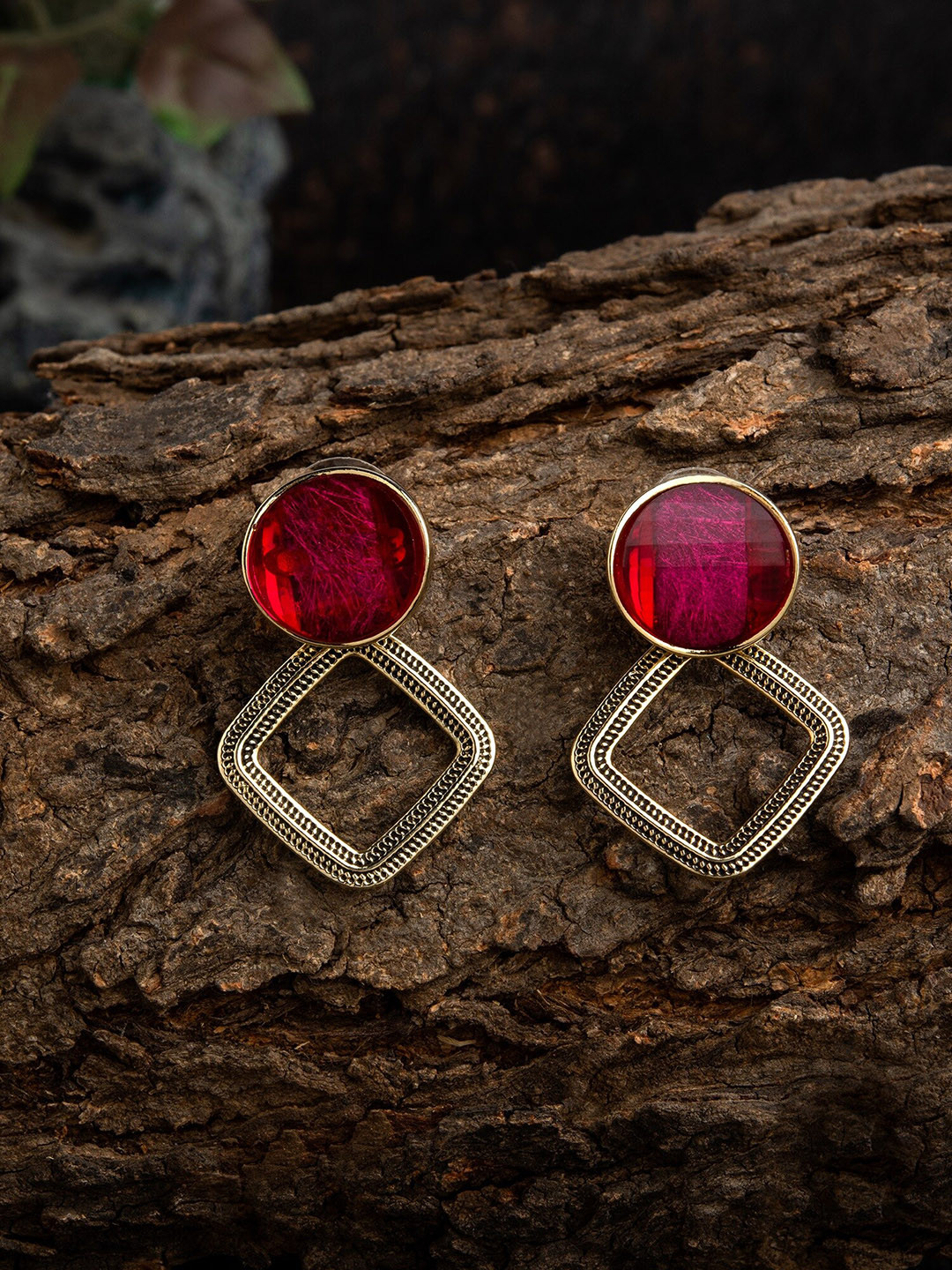 

E2O Red & Gold-Plated Geometric Drop Earrings