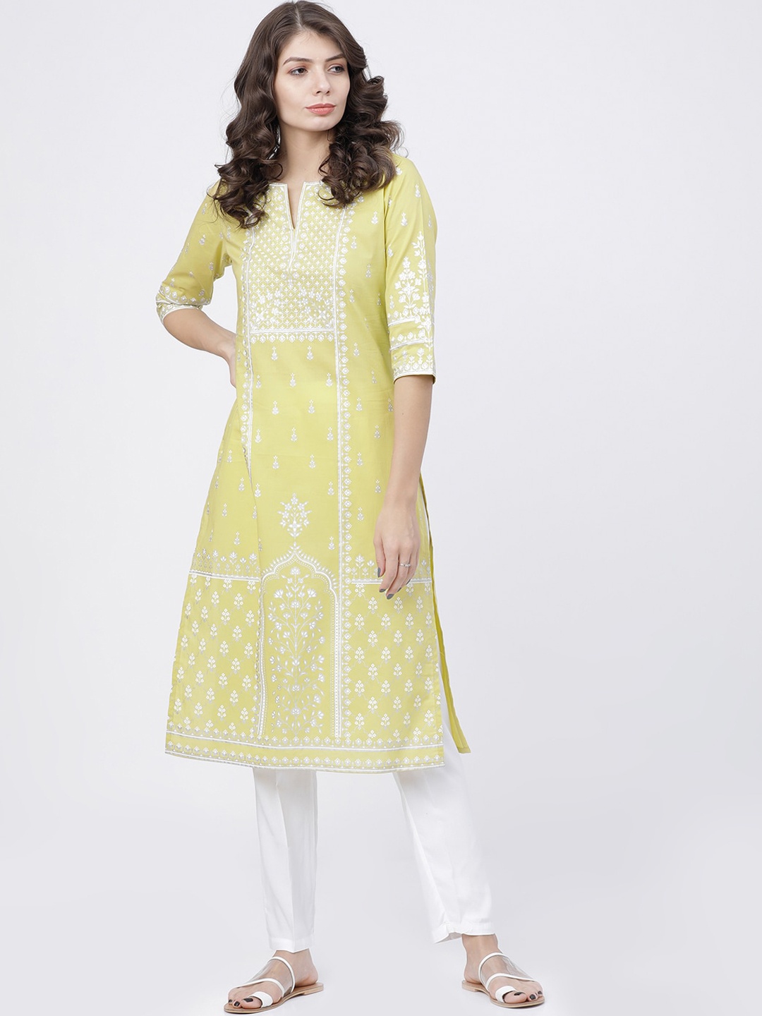 

Vishudh Women Yellow & White Geometric Kurta