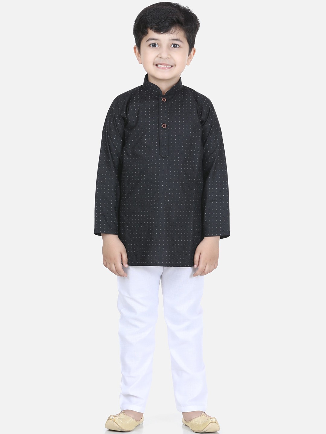 

Kidling Boys Black & White Printed Kurta with Pyjamas