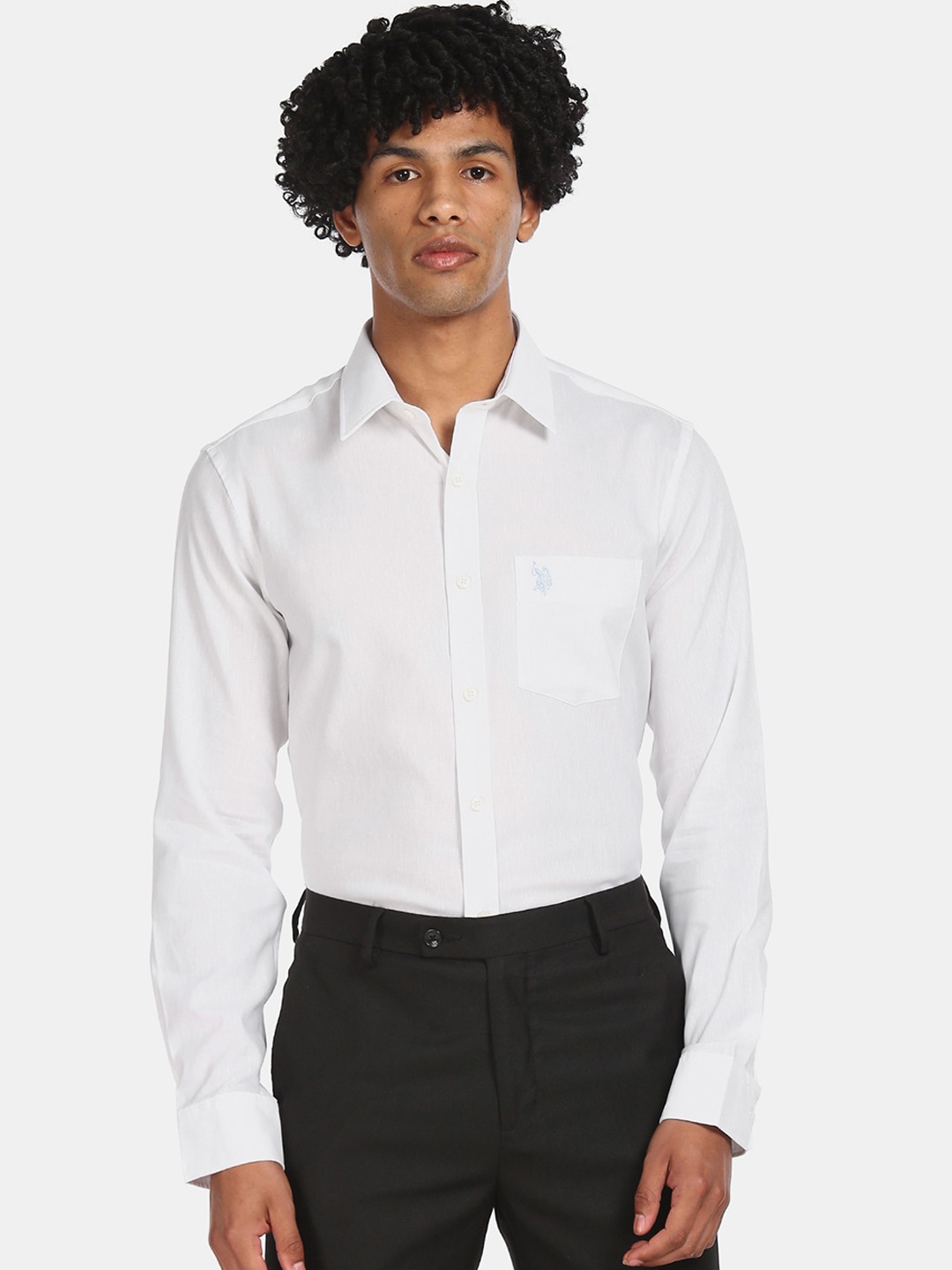 

U.S. Polo Assn. Men White Regular Fit Solid Casual Shirt