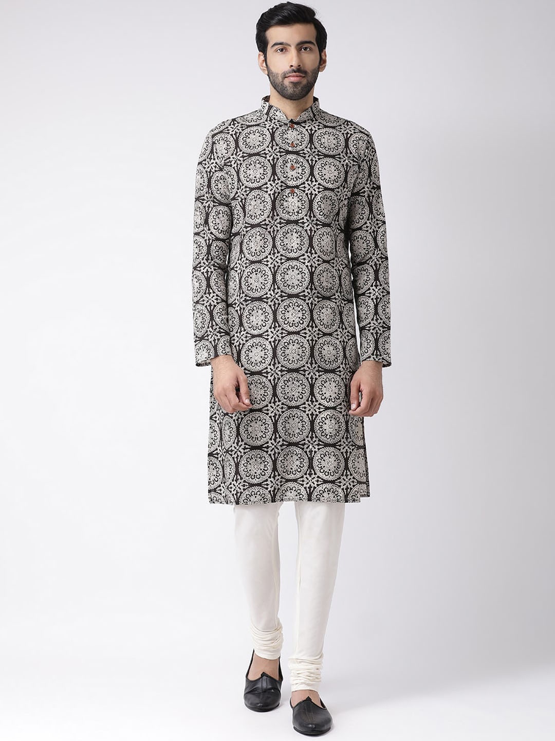 KISAH Men Cream-Coloured & Black Paisley Kurta