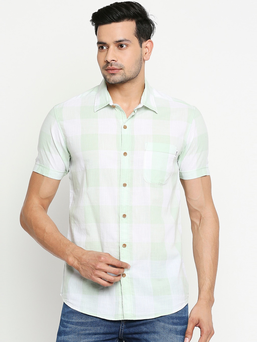 

Mufti Men White & Green Slim Fit Checked Casual Shirt