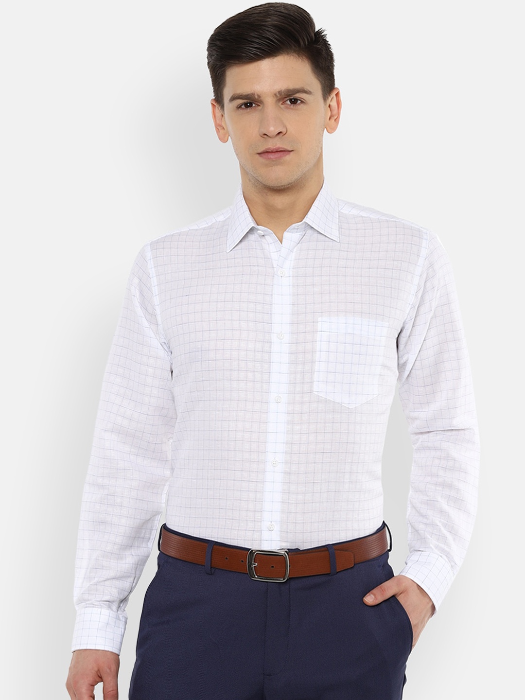 Van Heusen Men White & Blue Regular Fit Checked Formal Shirt