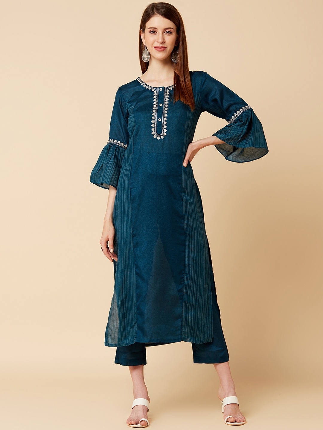 

Varanga Women Teal Yoke Design Kurti with Trousers