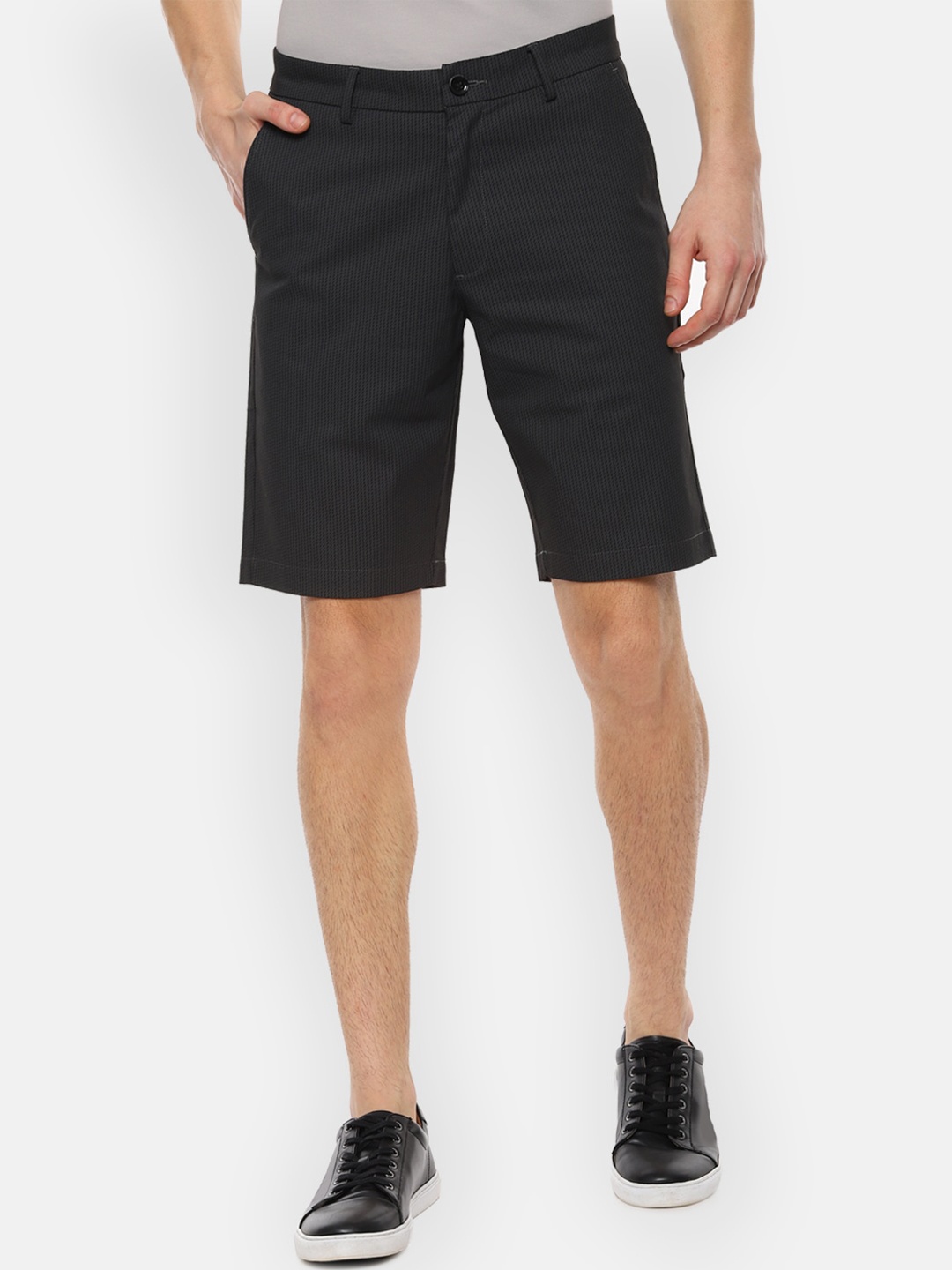 

V Dot Men Charcoal Printed Regular Fit Regular Shorts