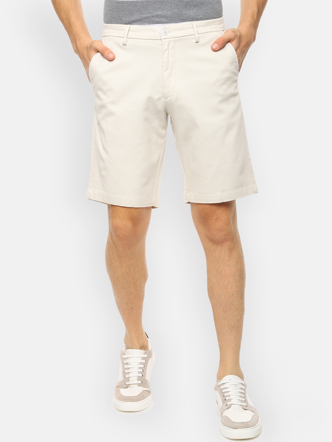 

V Dot Men Beige Self Design Regular Fit Regular Shorts