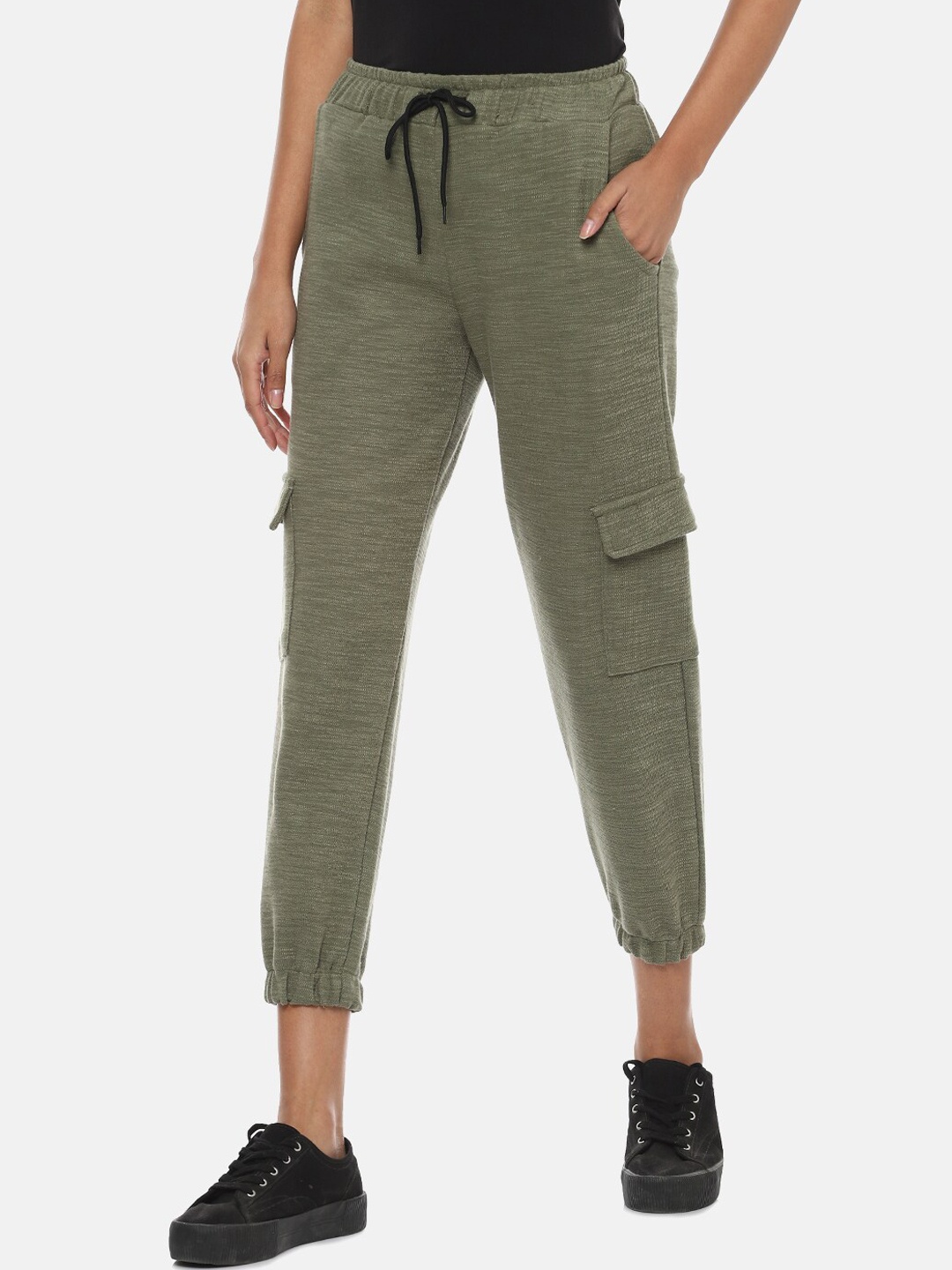 

Campus Sutra Women Green Self-Design Three-Fourth Length Cotton Joggers