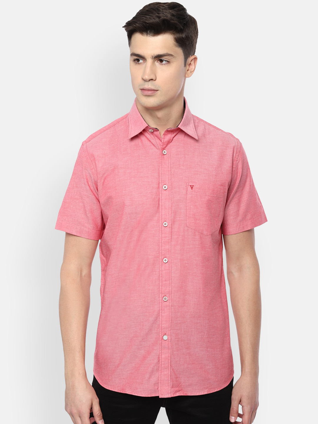 

Van Heusen Sport Men Pink Slim Fit Solid Casual Shirt
