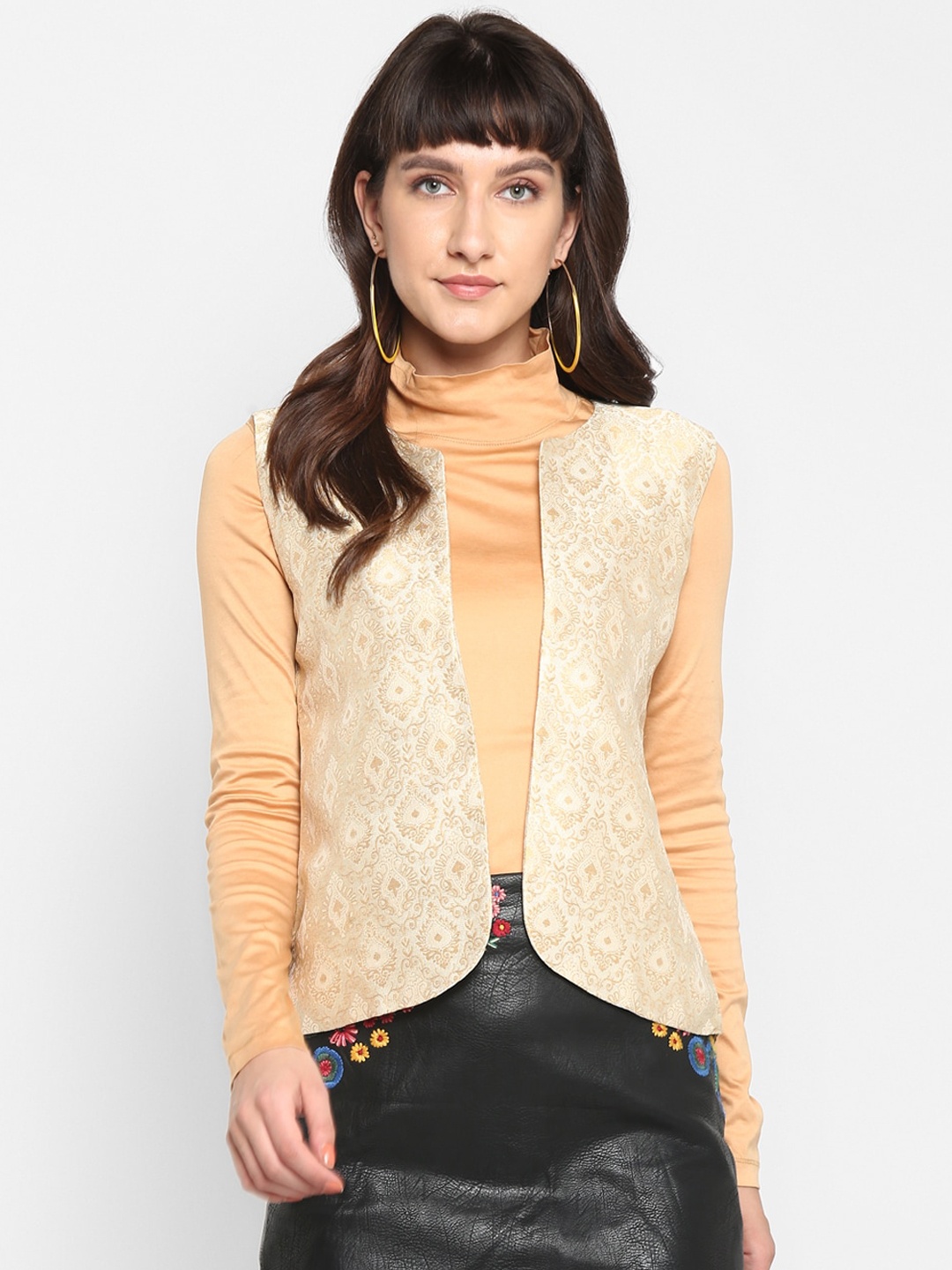 

Hangup Women Beige Self Design Lightweight Jacquard Open Front Jacket