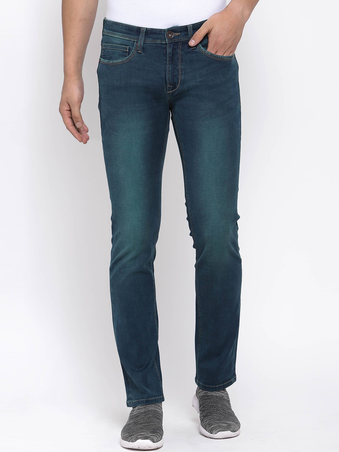 

Pepe Jeans Men Skinny Fit Low-Rise Light Fade Jeans, Navy blue