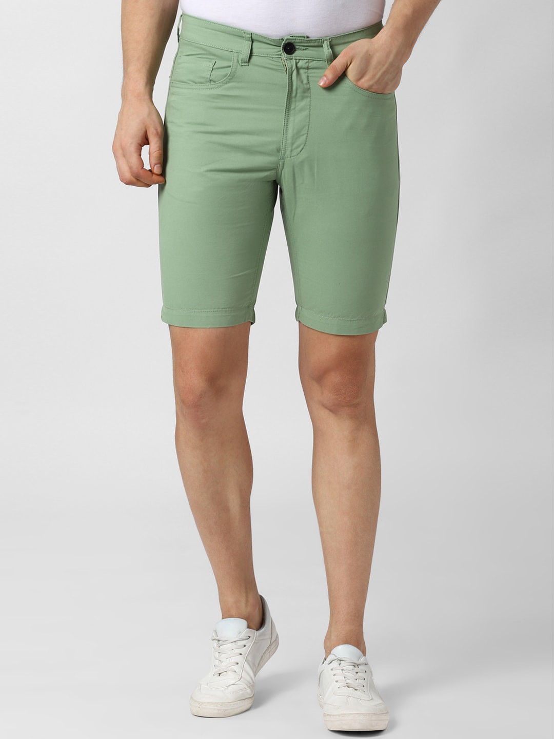 

Peter England Casuals Men Green Cotton Solid Regular Fit Chino Shorts