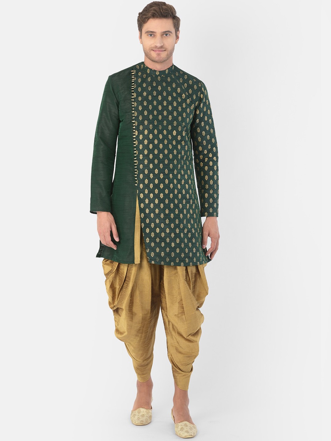 

DEYANN Men Green & Golden Printed Kurta with Patiala