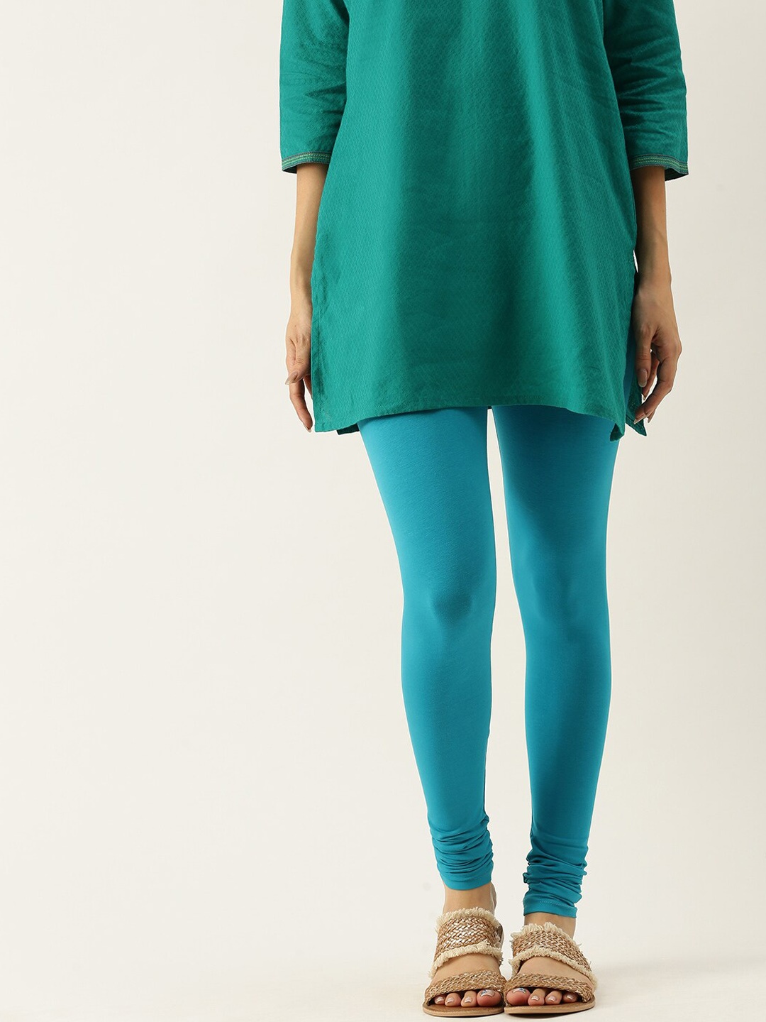 

De Moza Women Blue Solid Churidar-Length Leggings