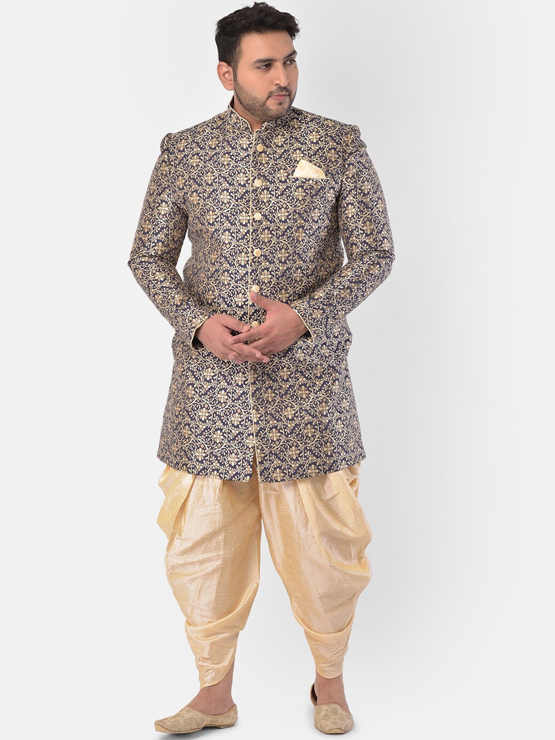 

DEYANN PLUS Men Navy Blue & Gold Colored Printed Sherwani Set