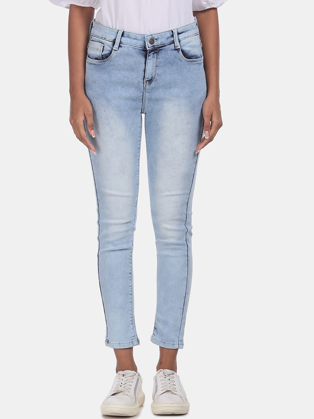 

Cherokee Women Blue Regular Fit Mid-Rise Clean Look Jeans