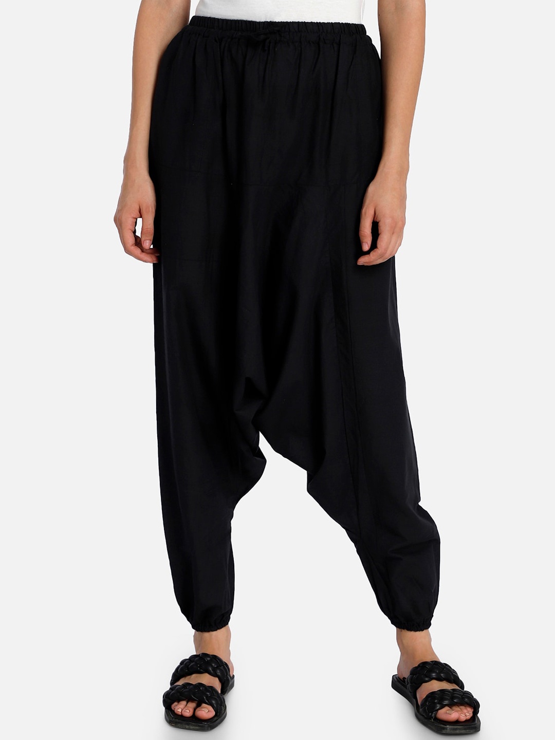 

Aditi Wasan Women Black Solid Loose-Fit Harem Pants