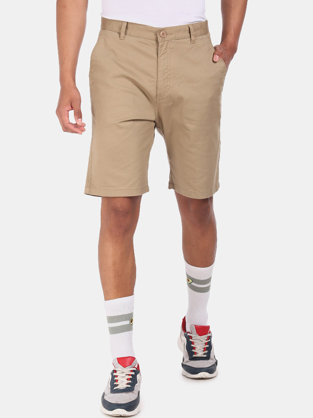 

Ruggers Men Beige Solid Regular Fit Chino Shorts