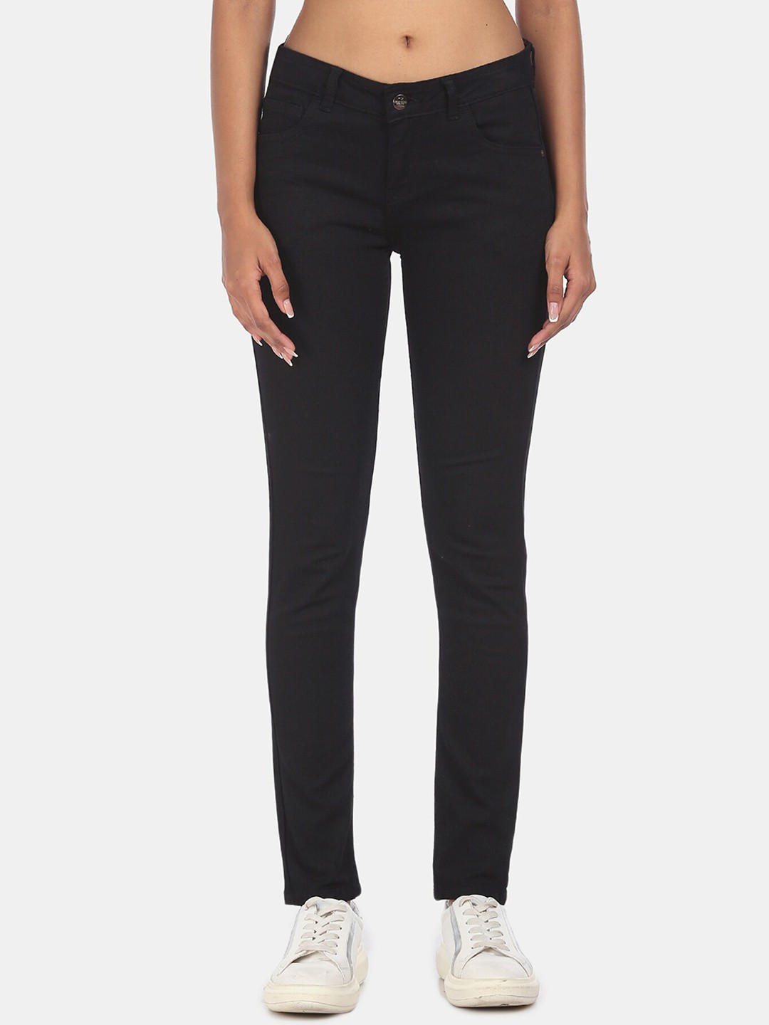 

Cherokee Women Black Regular Fit Mid-Rise Clean Look Jeans