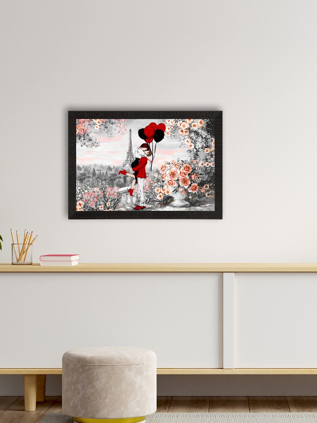 

eCraftIndia Grey & Red Kissing Romantic Couple In Front of Effiel Tower Satin Matt Texture UV Art Painting