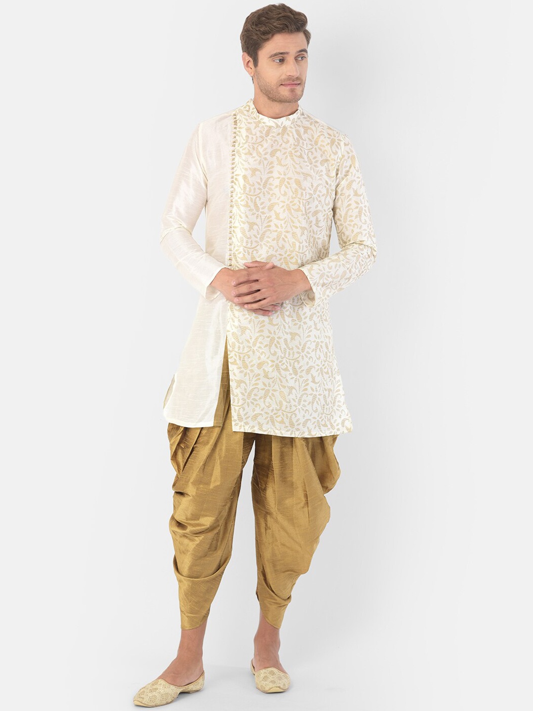 DEYANN Men Off White & Gold-Toned Ethnic Motifs Printed Kurta