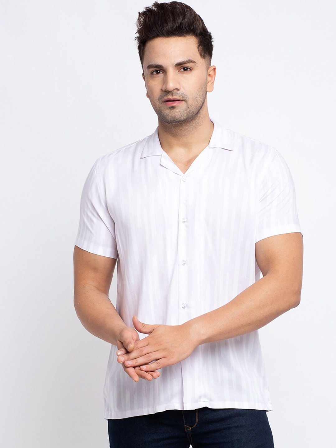 

Ennoble Men White Slim Fit Striped Casual Shirt