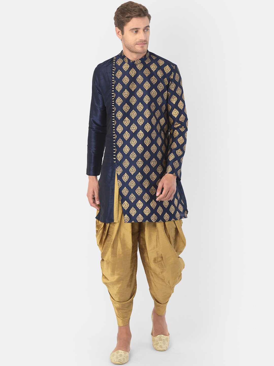 

DEYANN Men Navy Blue & Gold-Toned Ethnic Motifs Printed Indigo Kurta