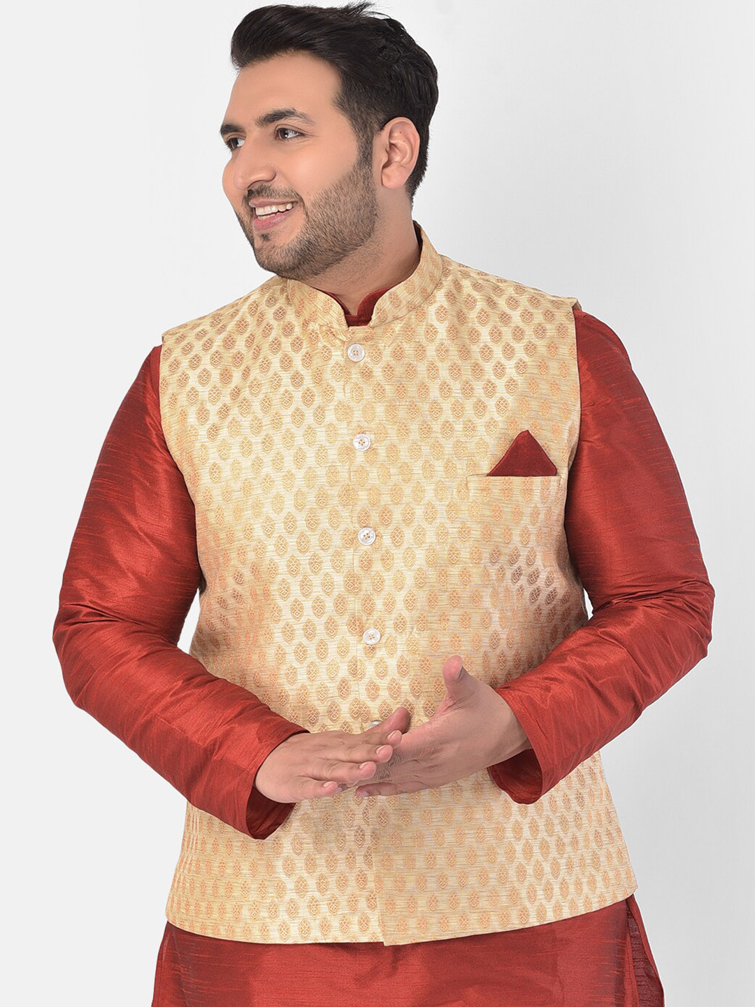 

DEYANN PLUS Men Gold-Coloured Woven Design Jacquard Silk Nehru Jacket
