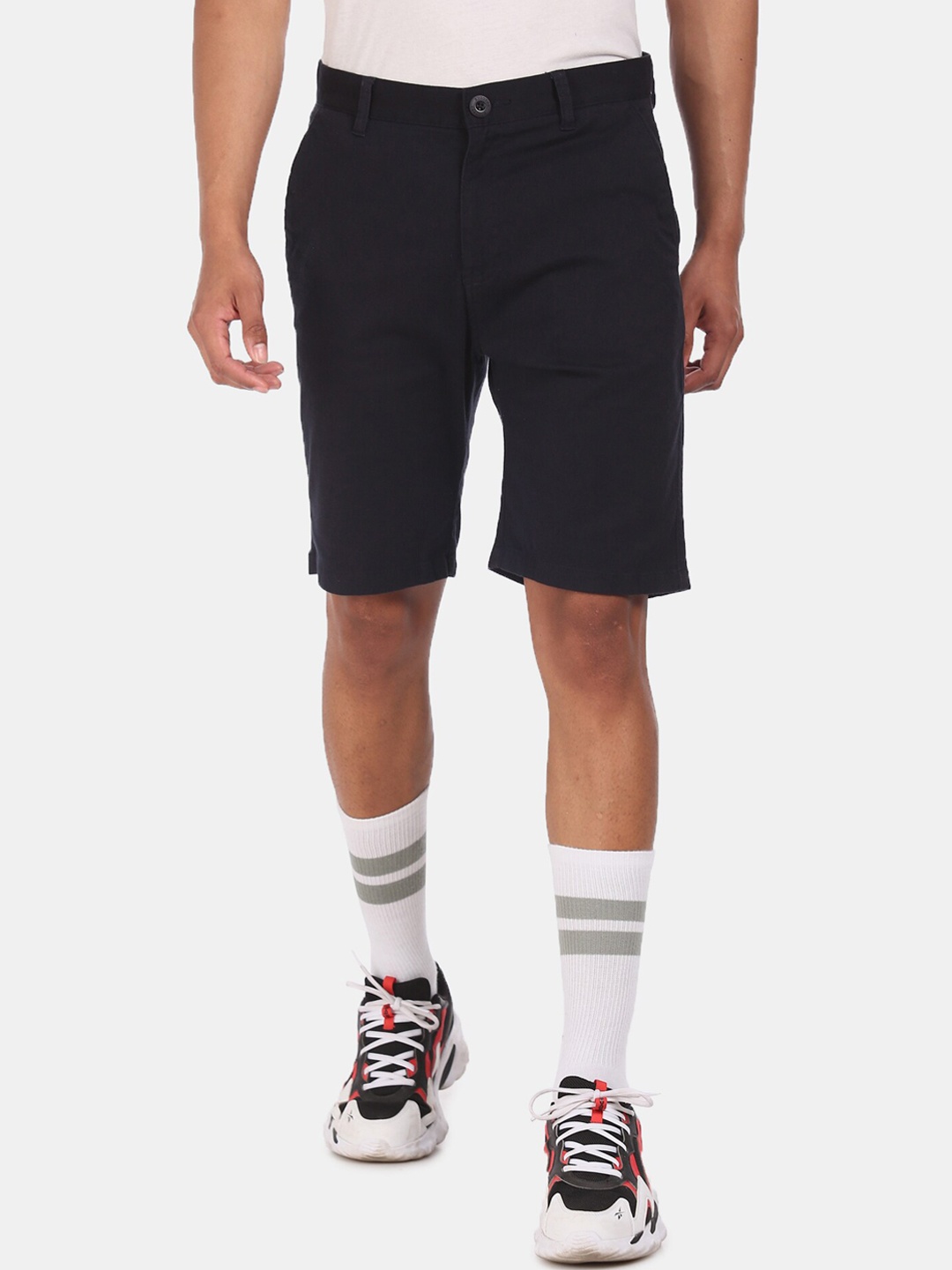 

Ruggers Men Navy Blue Solid Regular Fit Chino Shorts