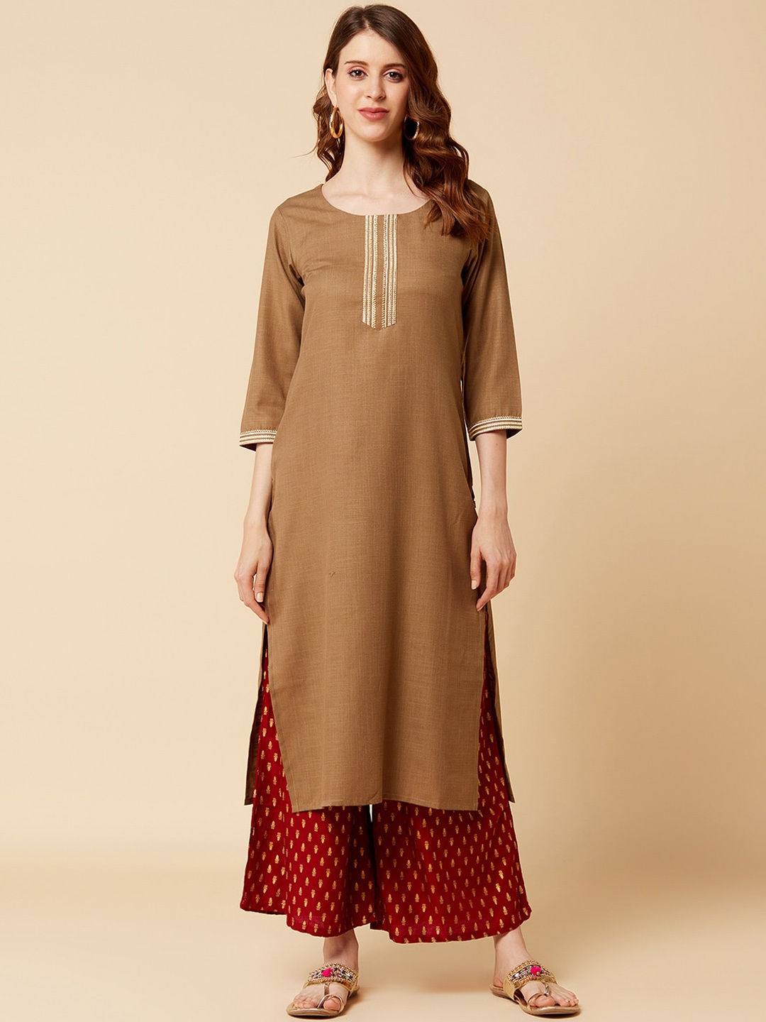 

KSUT Women Khaki & Maroon Solid Kurta with Palazzos