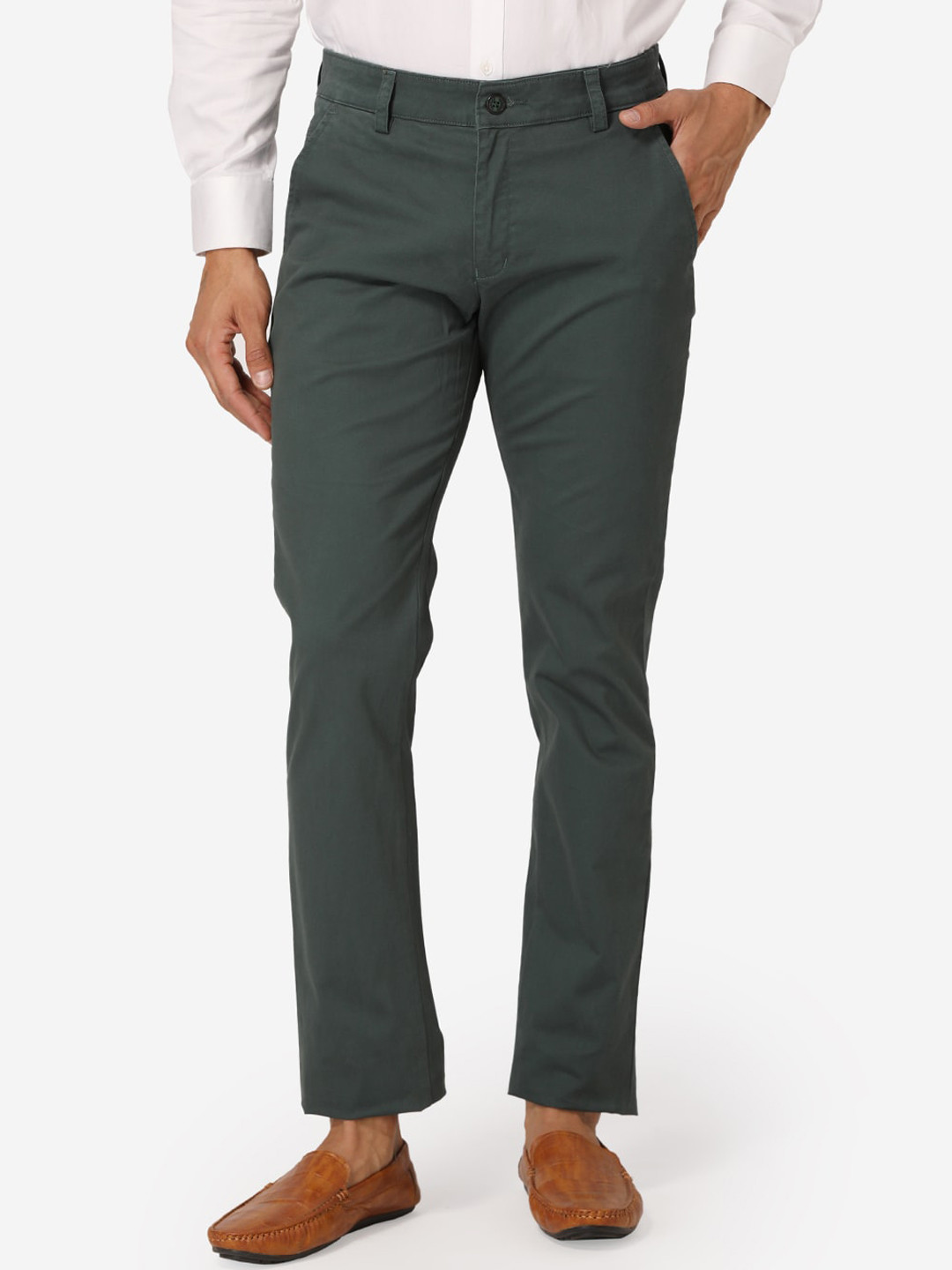 

Wintage Men Green Regular Fit Solid Chinos