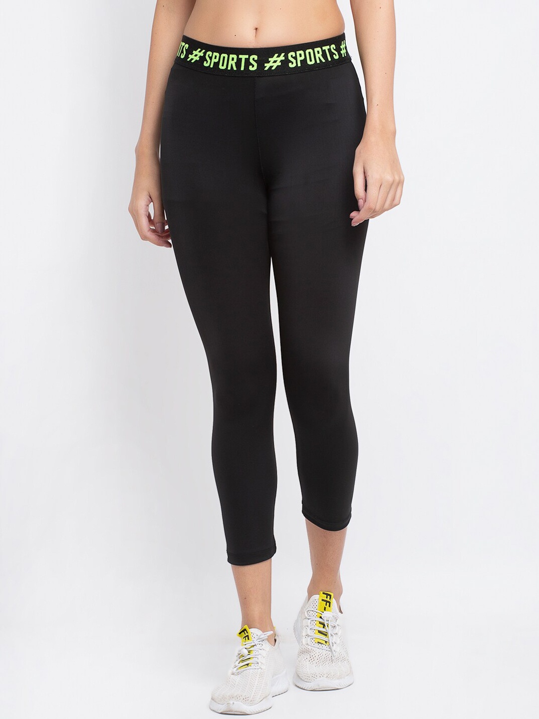 

PERFKT-U Women Black Solid Training Tights