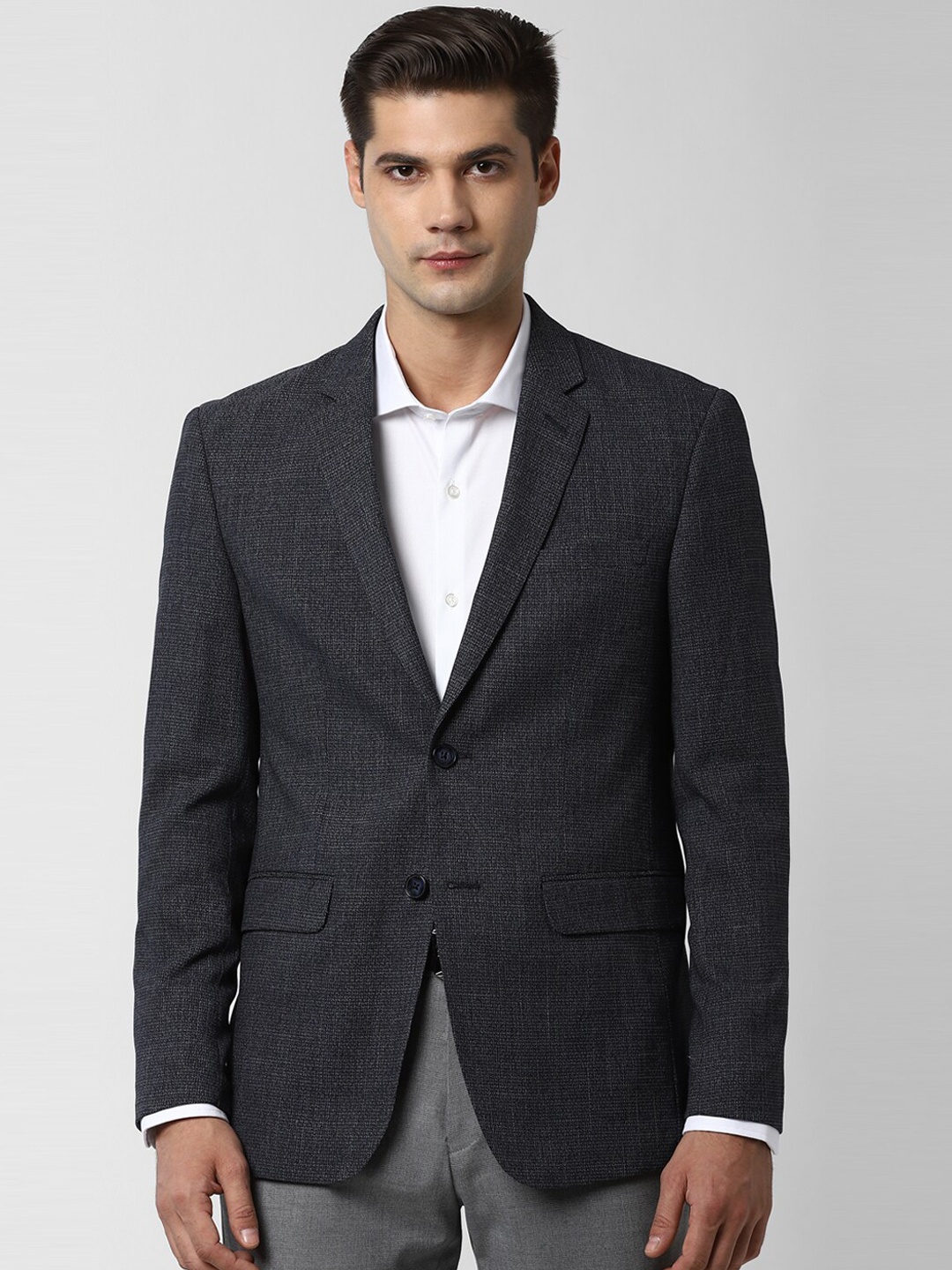 

Peter England Elite Men Charcoal Grey Solid Slim-Fit Single-Breasted Formal Blazer