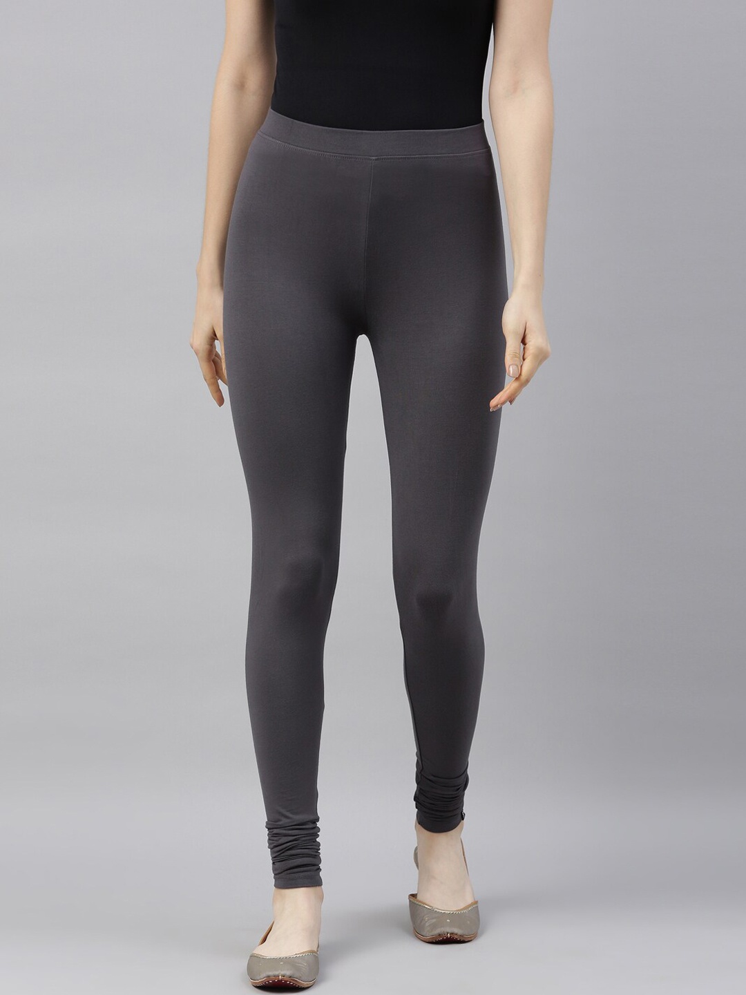 

TWIN BIRDS Women Charcoal Grey Solid Churidar-Length Leggings