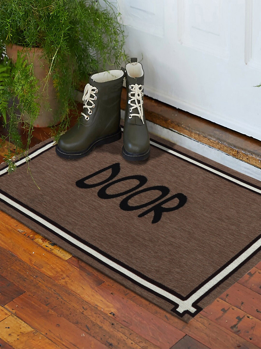 BELLA TRUE Brown & Black Printed Anti-Skid Doormats