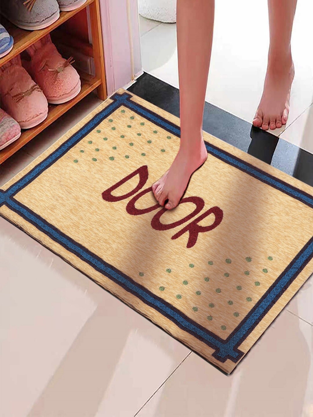 

BELLA TRUE Beige & Maroon Printed Anti-Skid Doormats