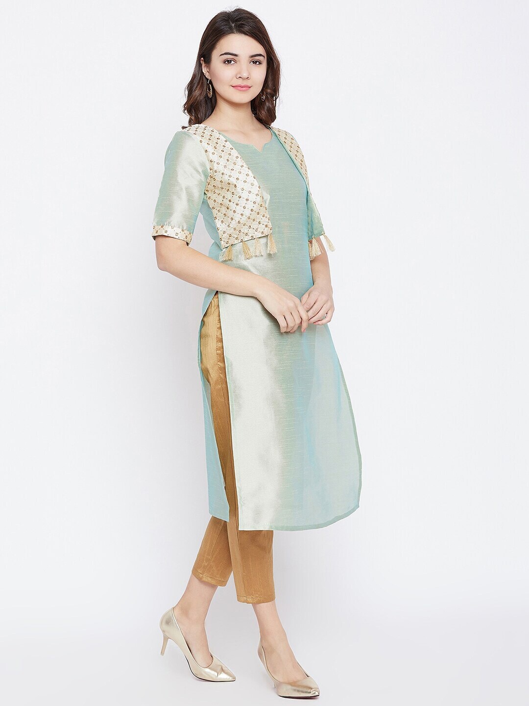 

PANIT Women Sea Green & Beige Geometric Thread Work Raw Silk Kurta