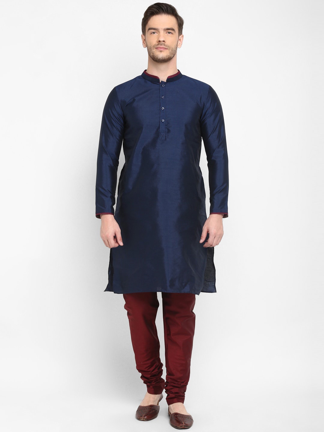 

Hangup Men Navy Blue & Maroon Solid Kurta with Pyjamas