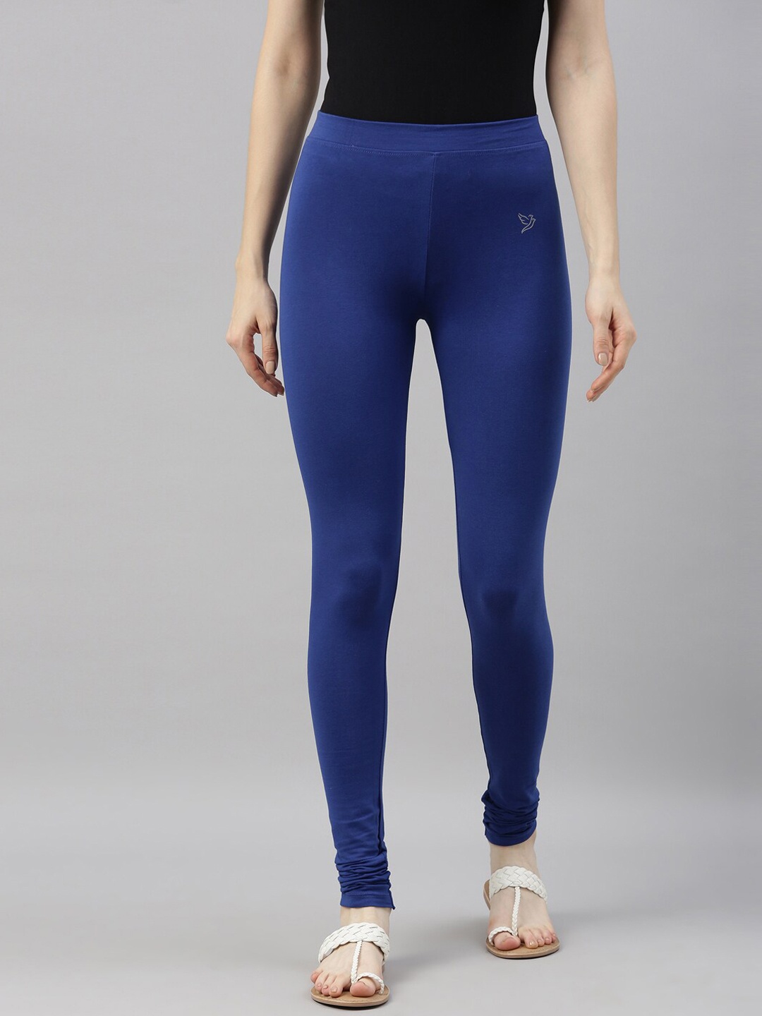 

TWIN BIRDS Women Blue Solid Churidar-Length Leggings