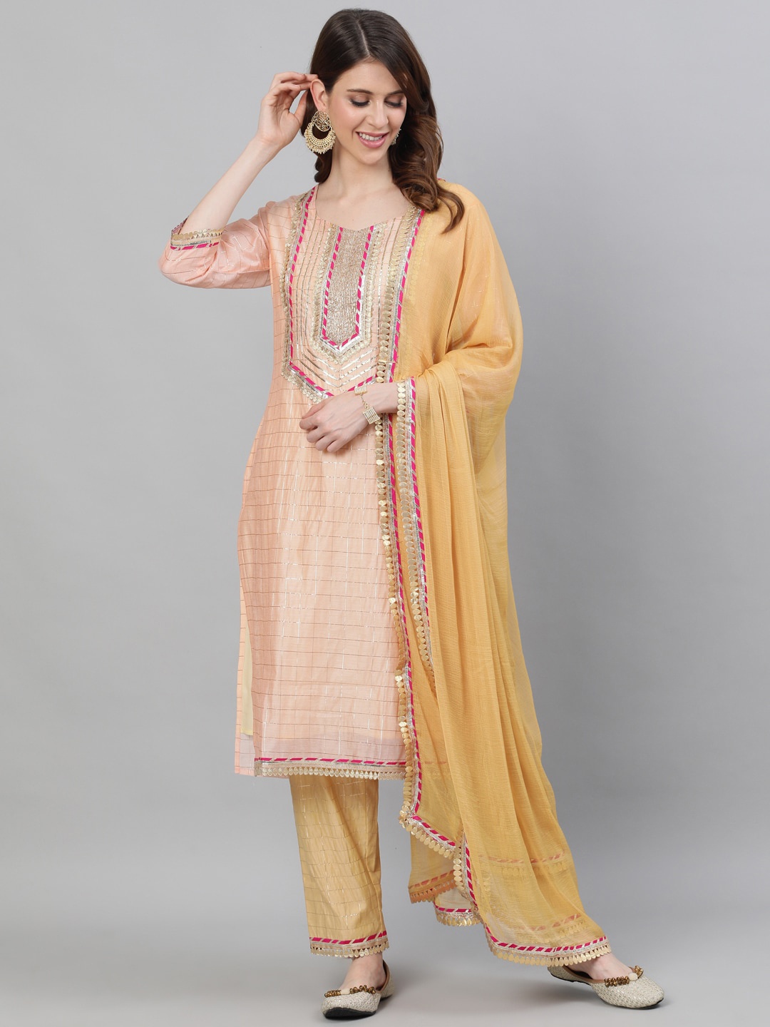 

Ishin Women Peach-Coloured & Beige Yoke Design Kurta with Trousers & Dupatta