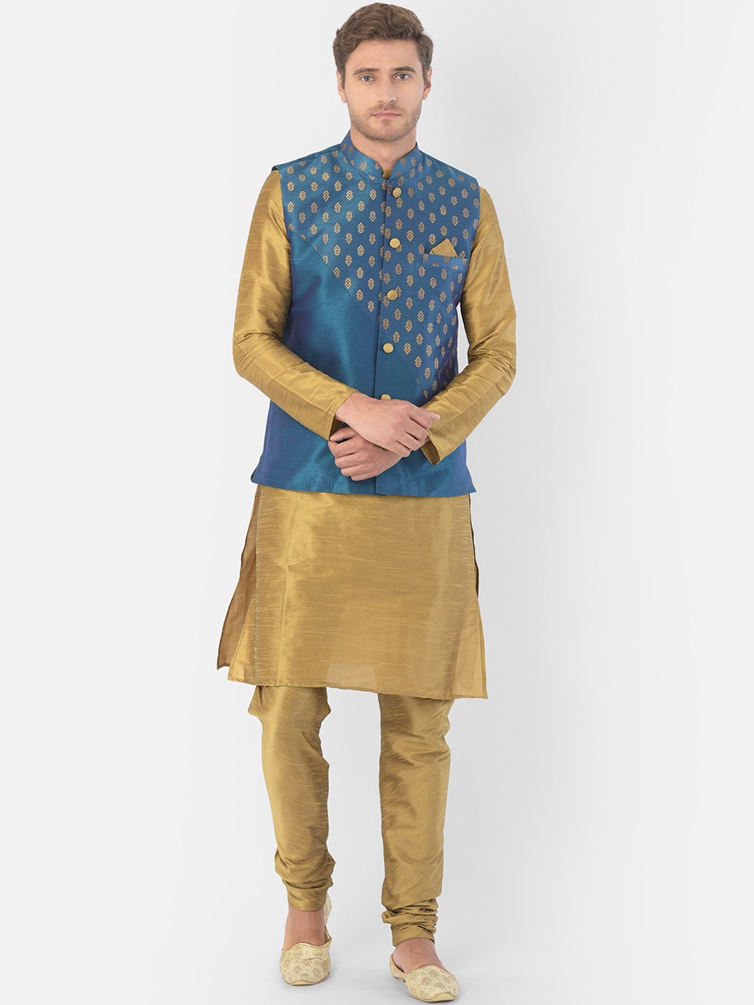 

DEYANN Men Blue & Gold-Toned Embroidered Kurta with Pyjamas & Nehru Jacket