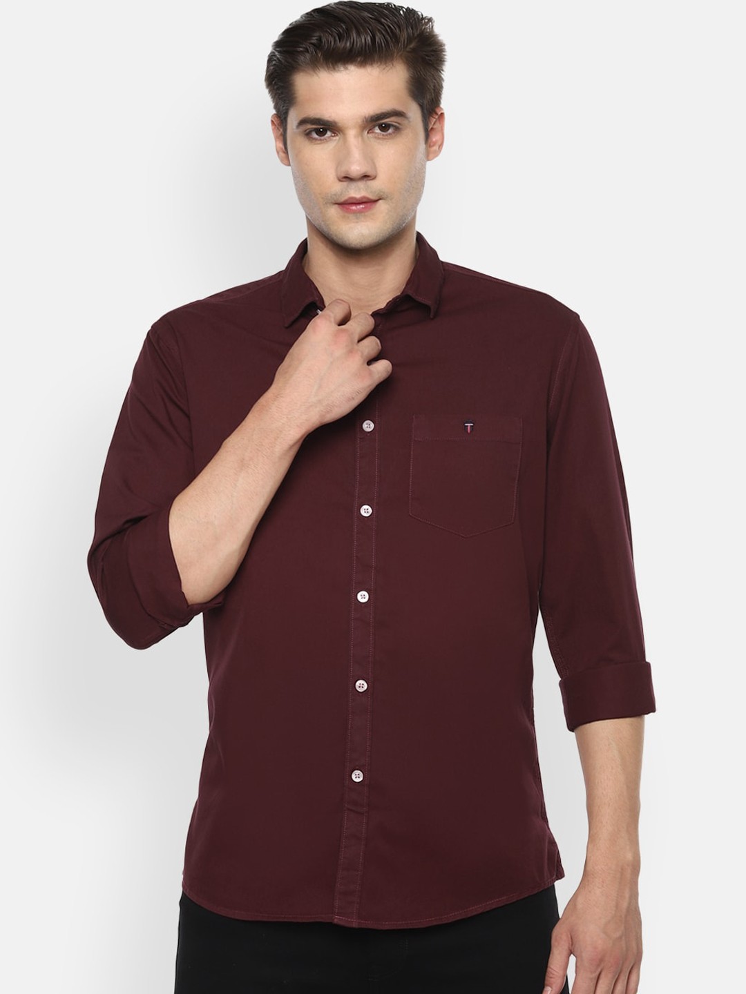 

Louis Philippe Jeans Men Burgundy Slim Fit Solid Casual Shirt