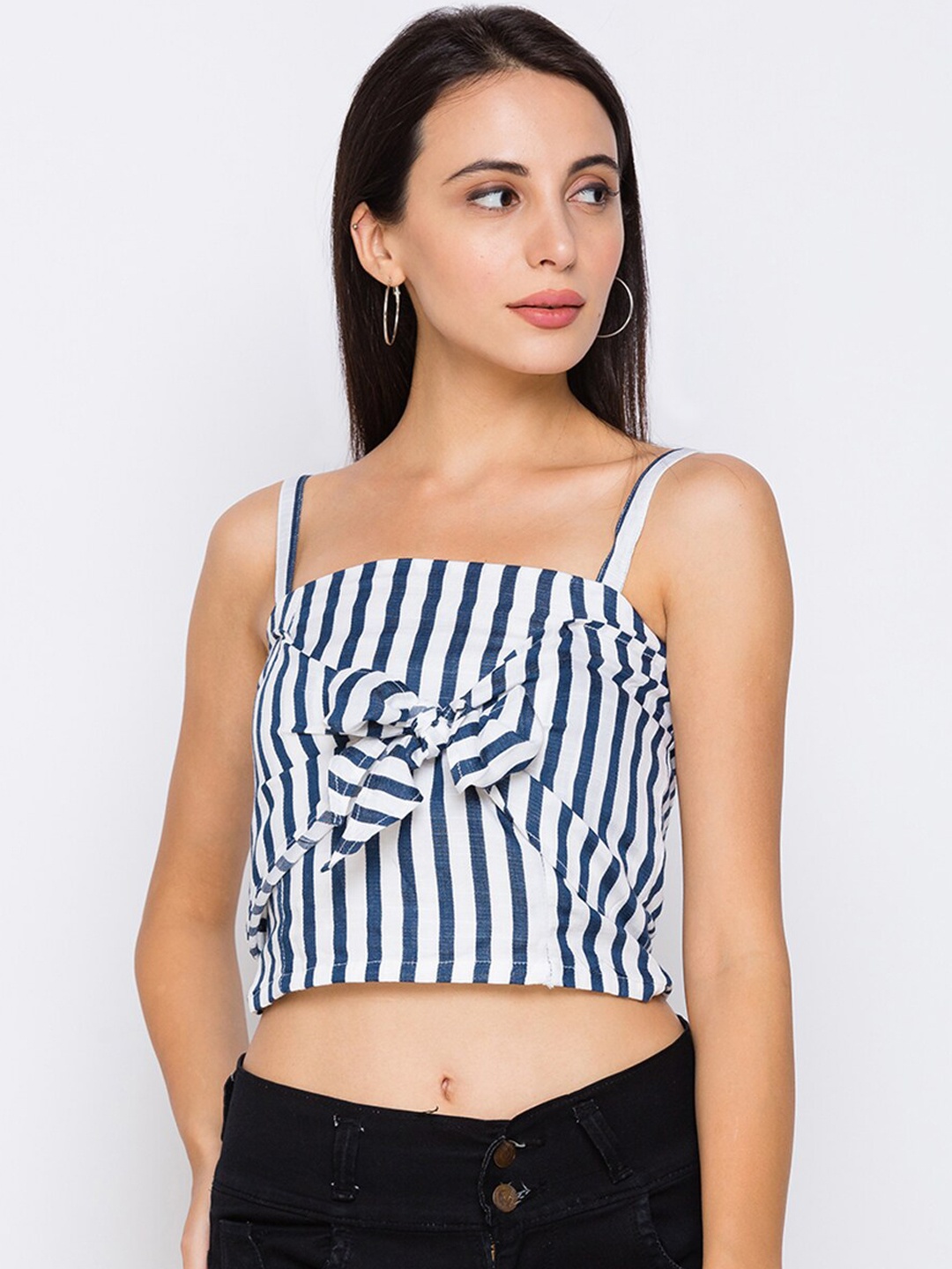 

Globus Blue & White Striped Regular Crop Top