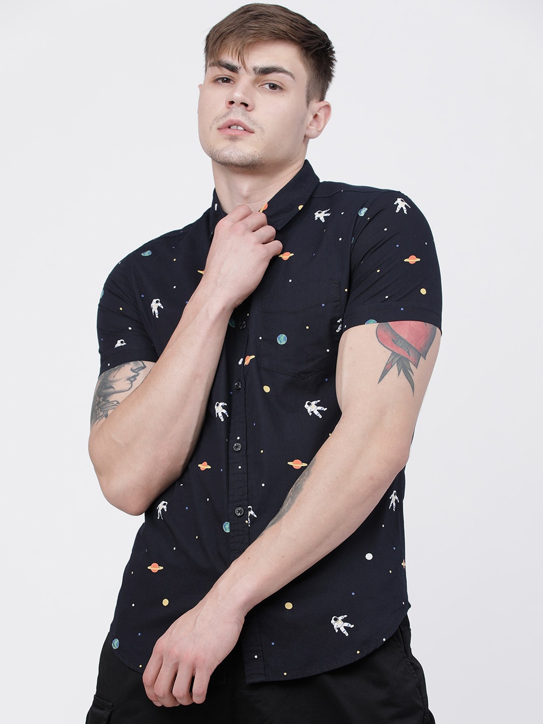 

LOCOMOTIVE Men Navy Blue Slim Fit Printed Casual Shirt