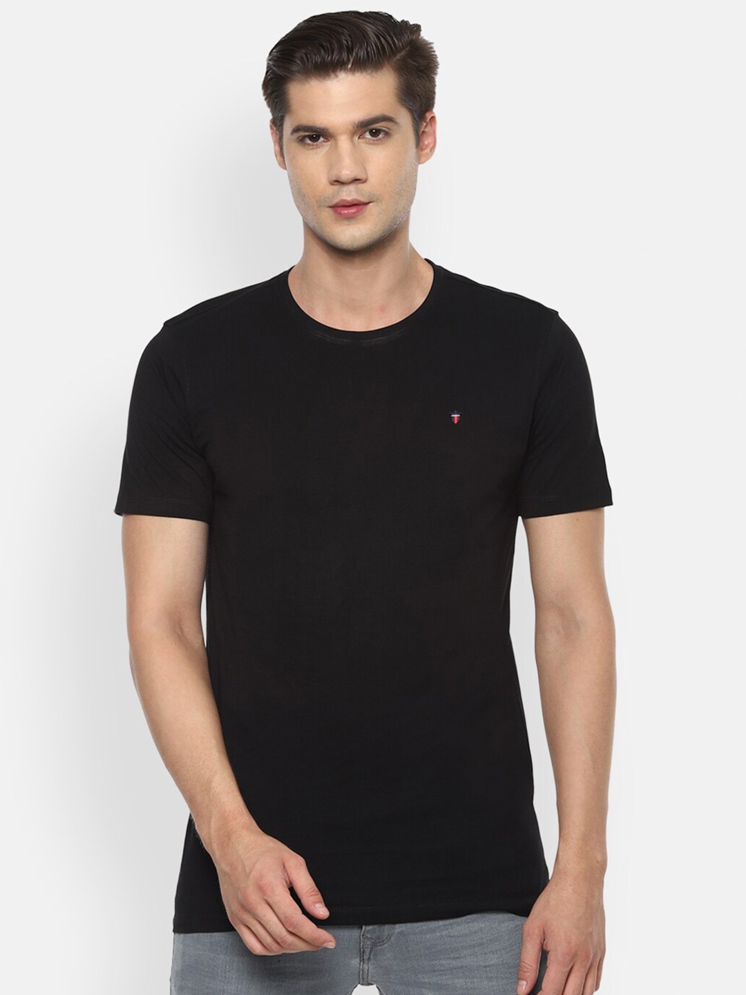 

Louis Philippe Jeans Men Black Solid Round Neck T-shirt