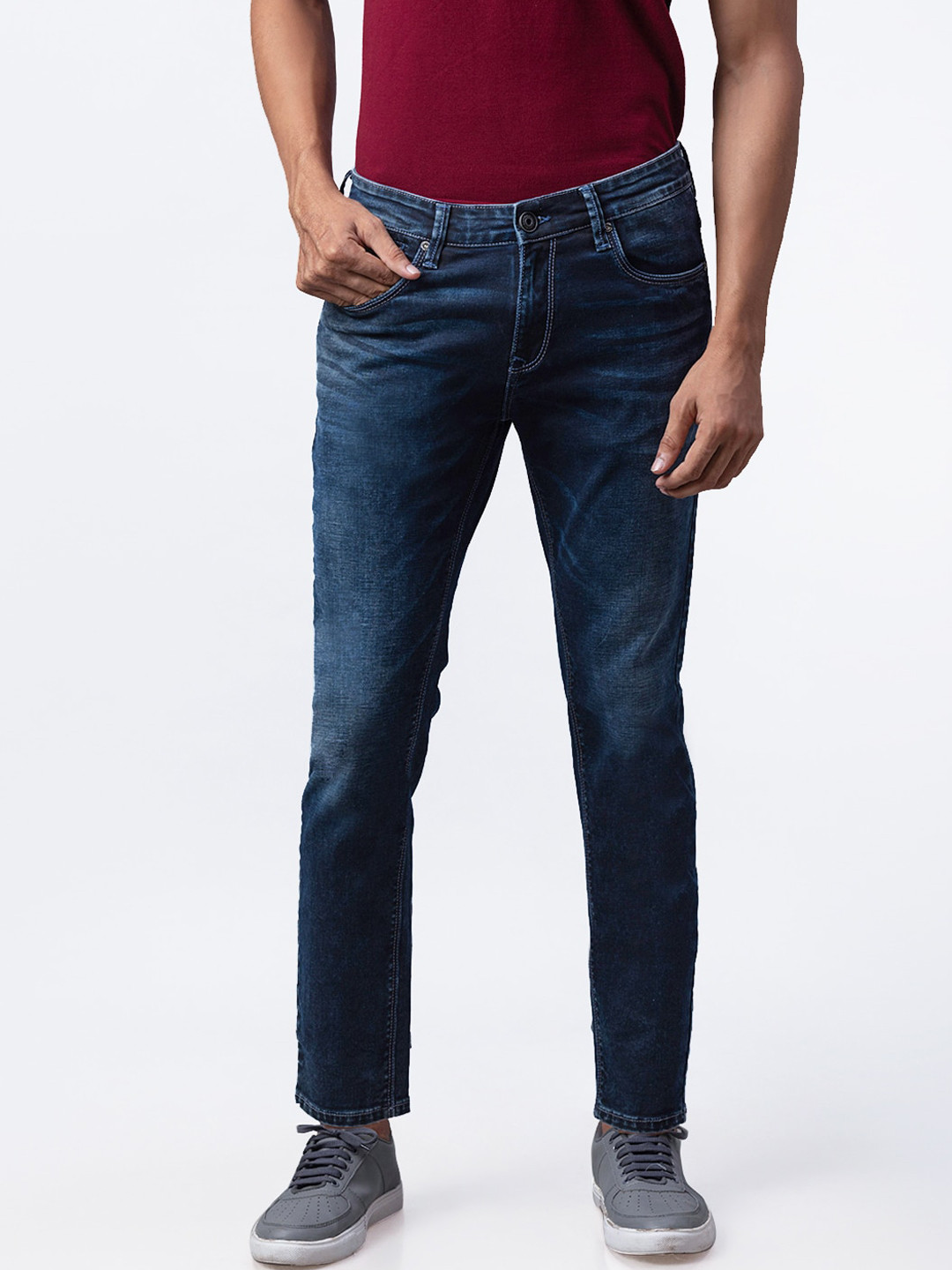 

SPYKAR Men Blue Slim Fit Mid-Rise Clean Look Jeans